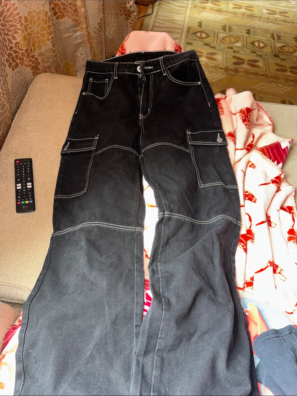 SHEIN Black Pants with White Contrast Topstitching